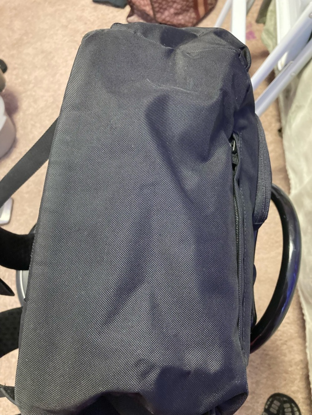 LULULEMON - Black Large Backpack - Picture 12 of 14